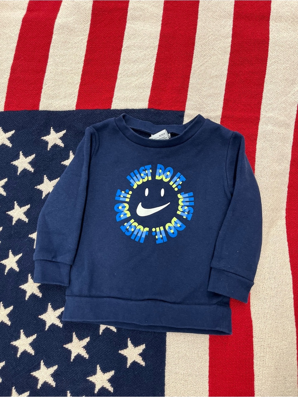 Nike Kids Navy Blue 'Just Do It' Smiley Crewneck Sweatshirt Size 18 Months